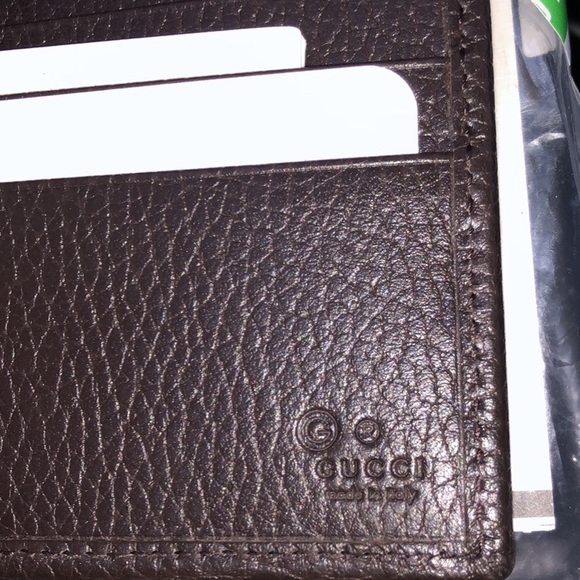 Authentic Gucci wallet. - Picture 3 of 5